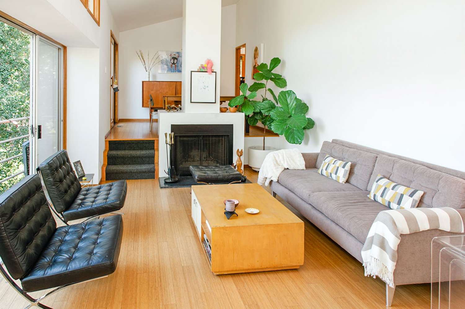Modern 253 — South Pasadena filming location