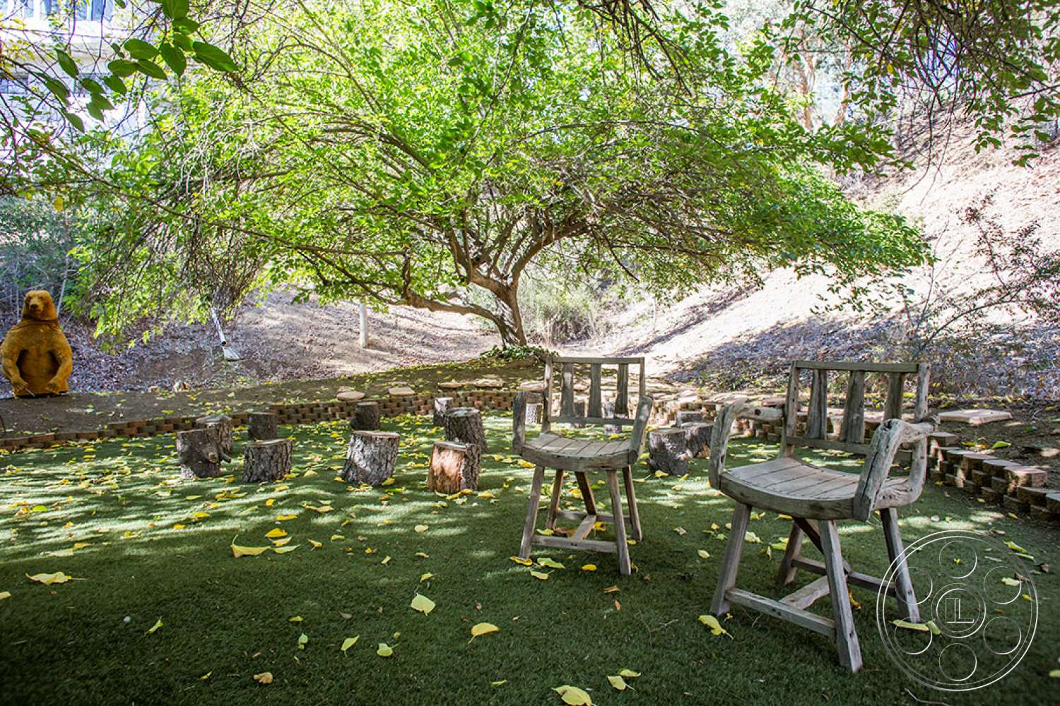 Medit 31 - furniture, chair, outdoors, ground, tree, vegetation, yard, grass, lawn