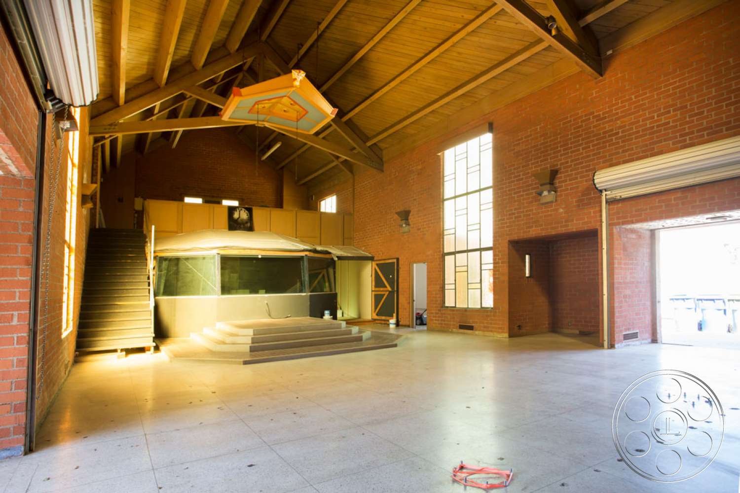 The Rosenheim Mansion - indoors, room, attic