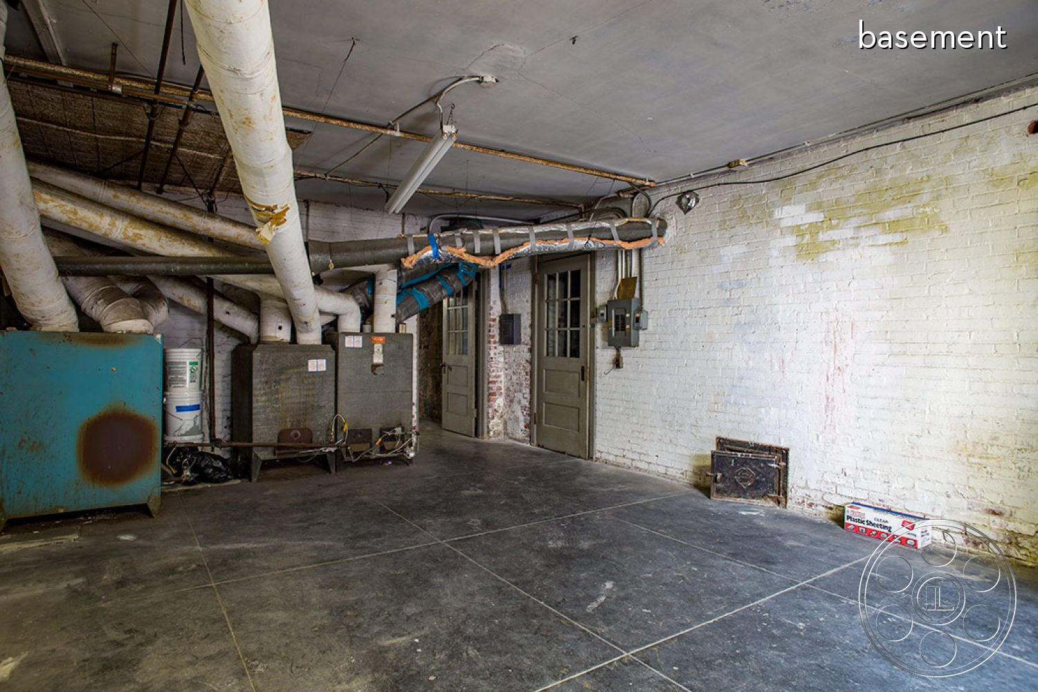 The Rosenheim Mansion - indoors, room, door, basement