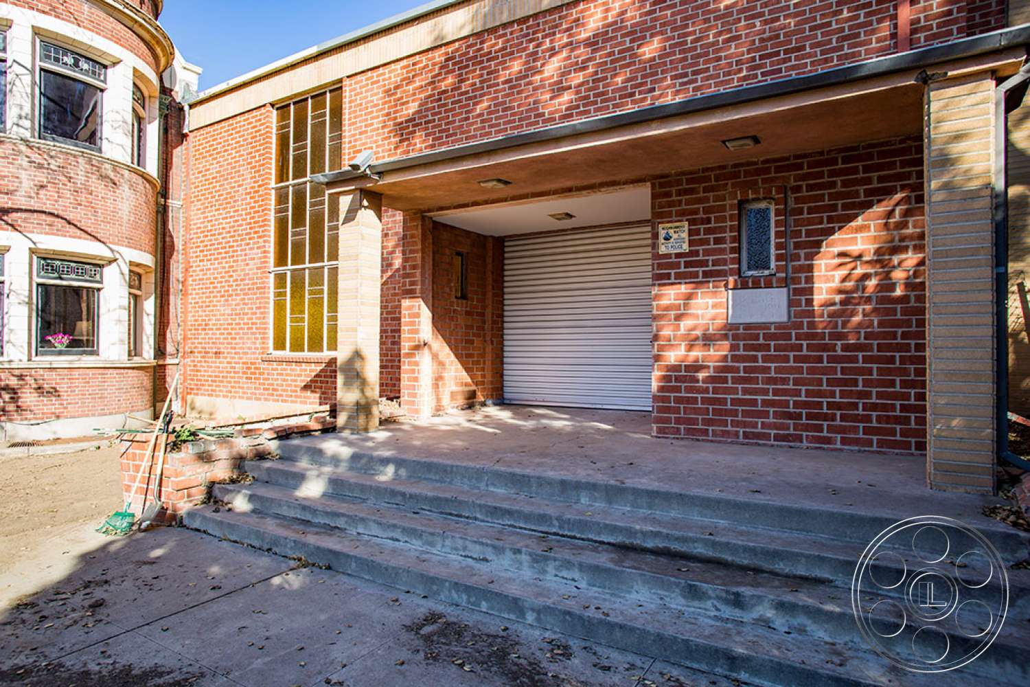 The Rosenheim Mansion - flagstone, brick