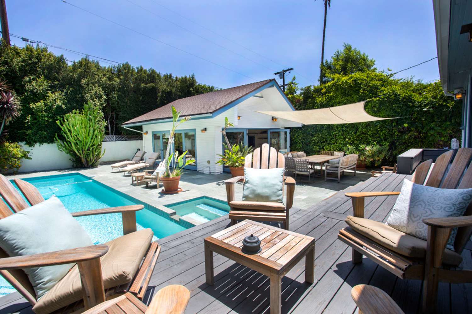 Bungalow 16