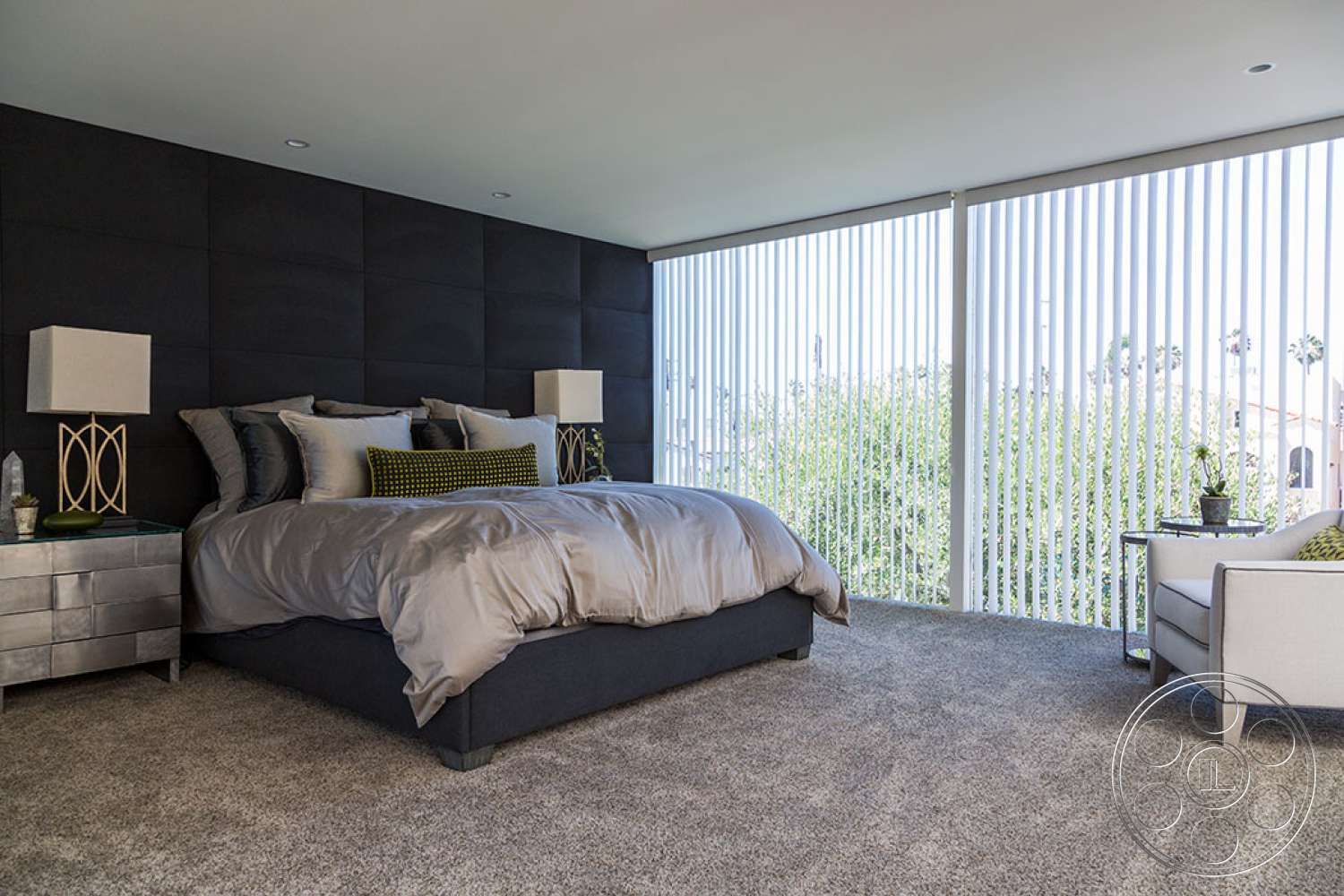 Case Study 25 - indoors, furniture, room, bed, bedroom, dorm room
