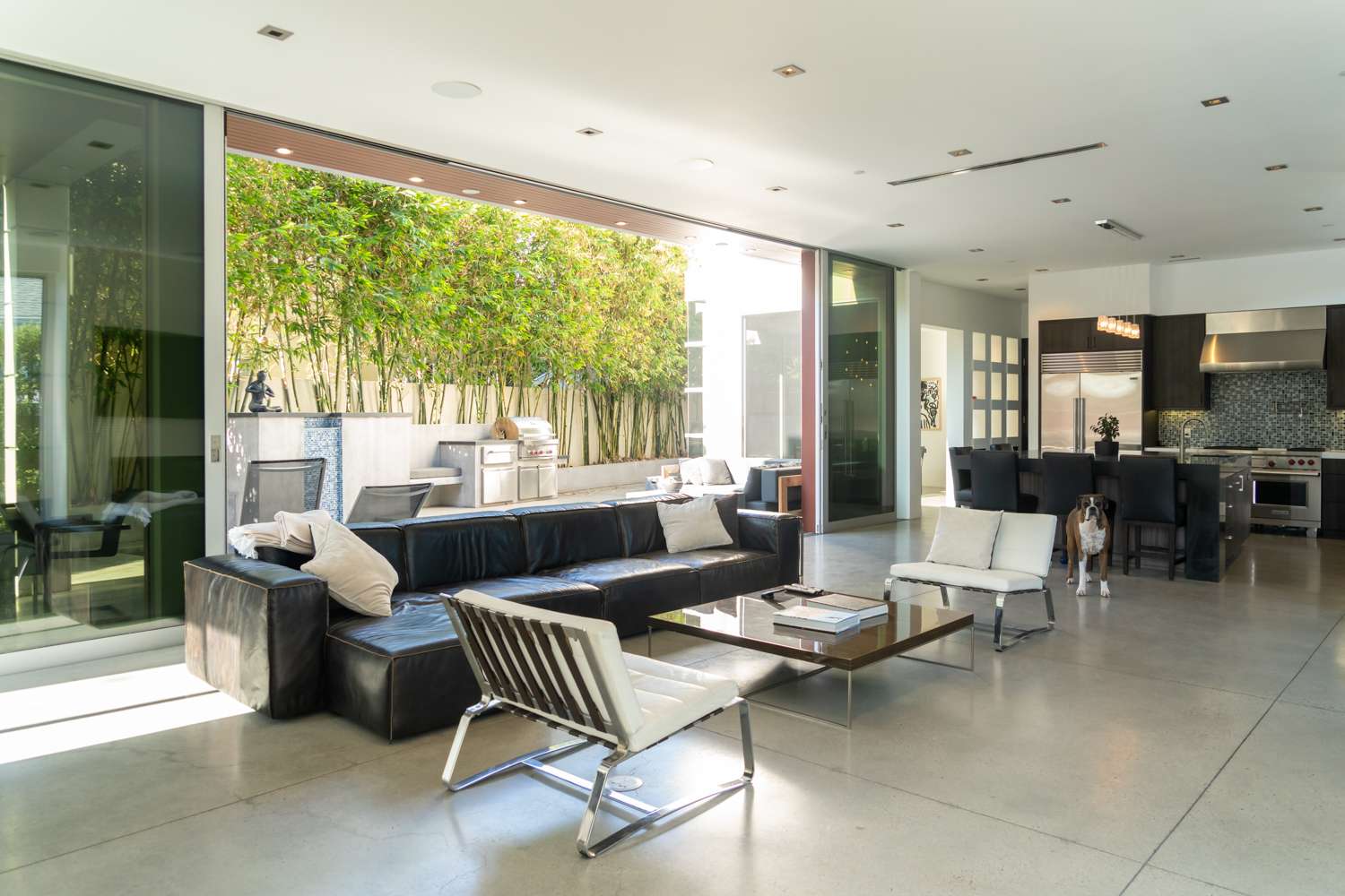 Modern 363 — Marina Del Rey filming location