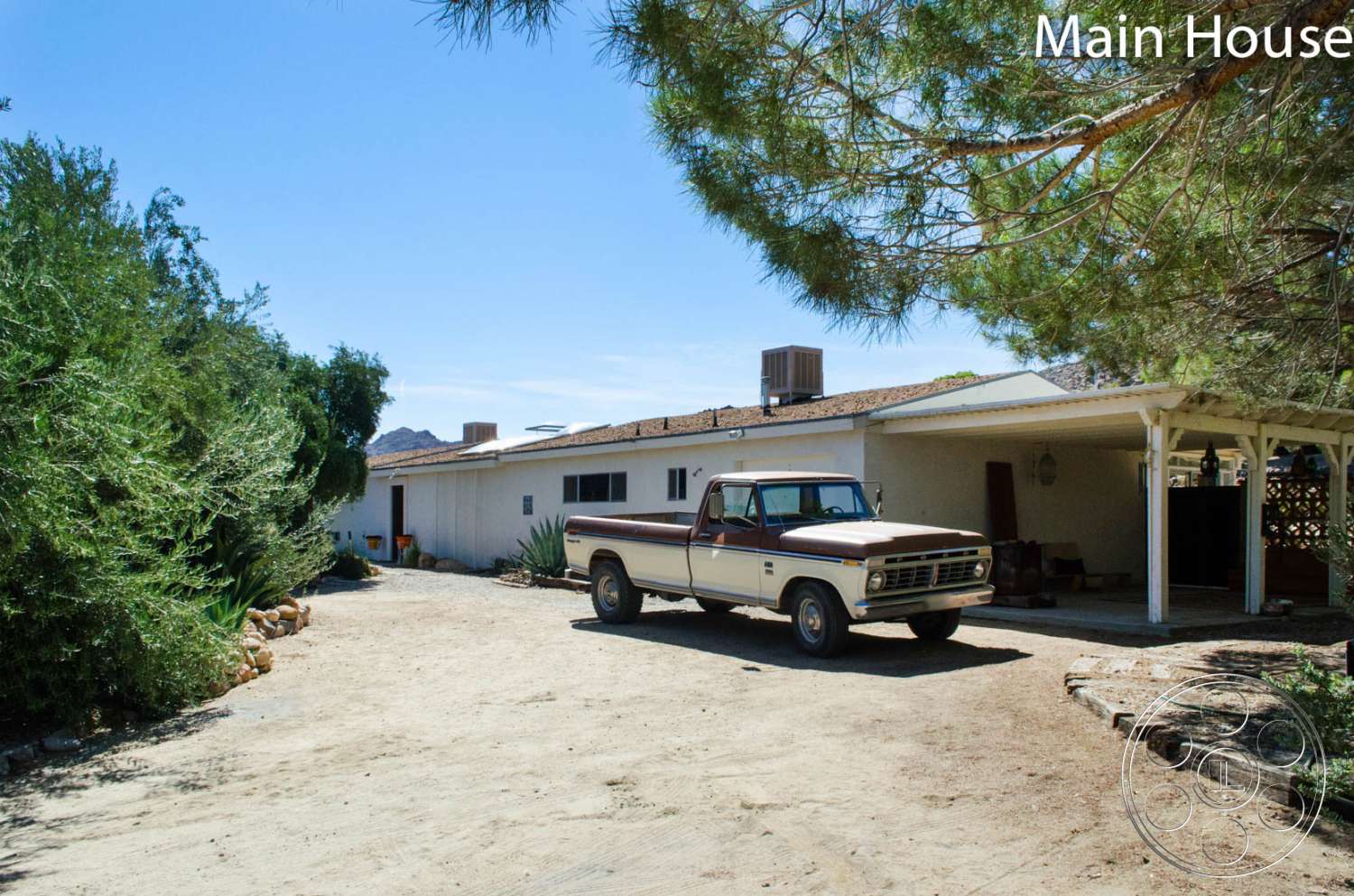 Joshua Tree 5 - transportation, vehicle, machine, wheel, truck, pickup truck
