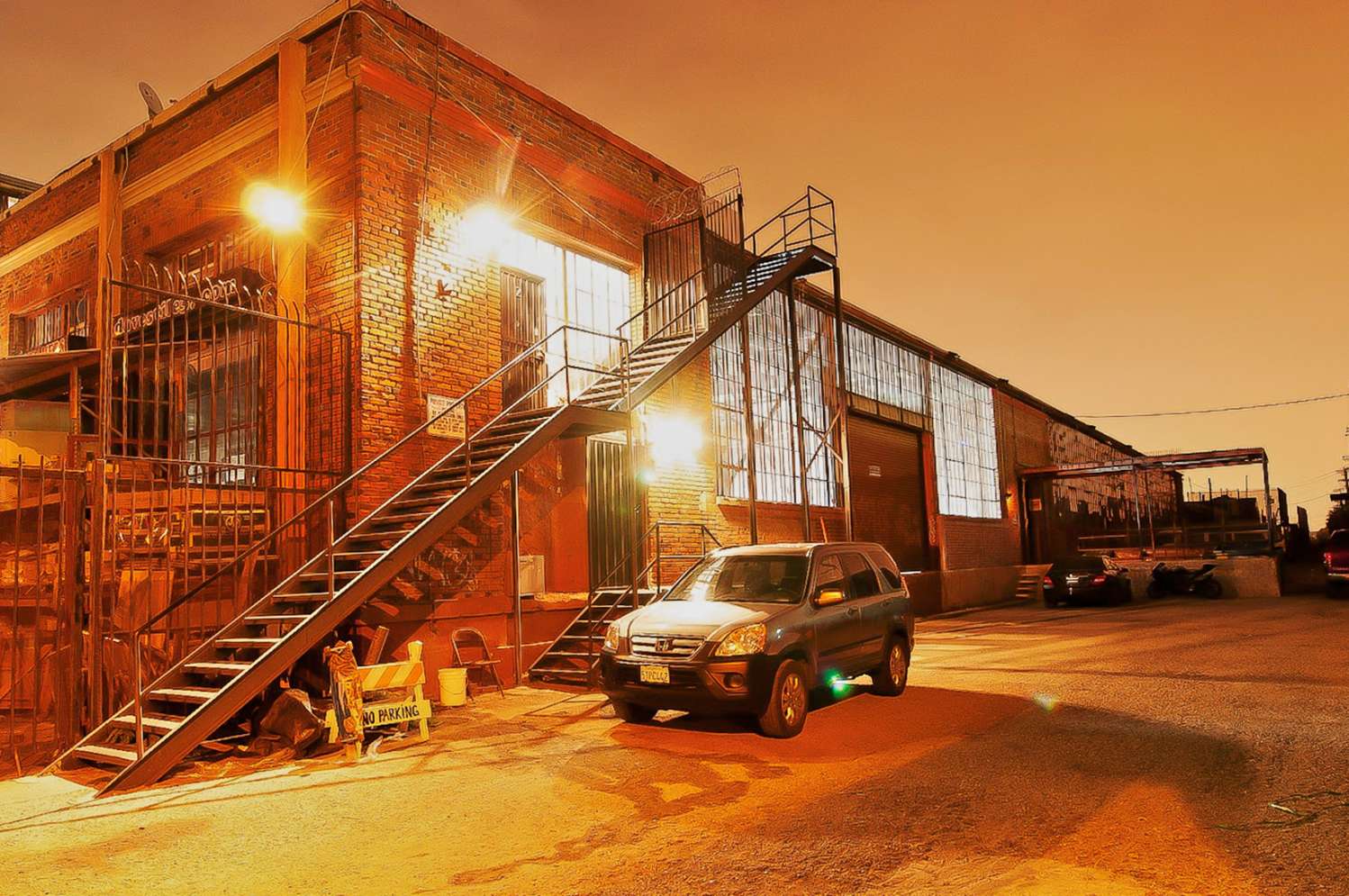 Alley 6