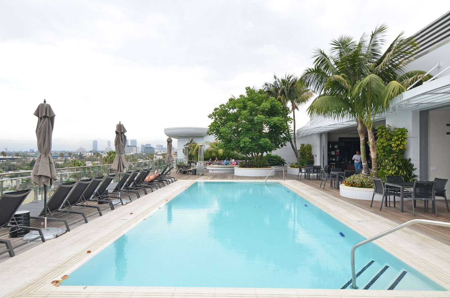Rooftop 28