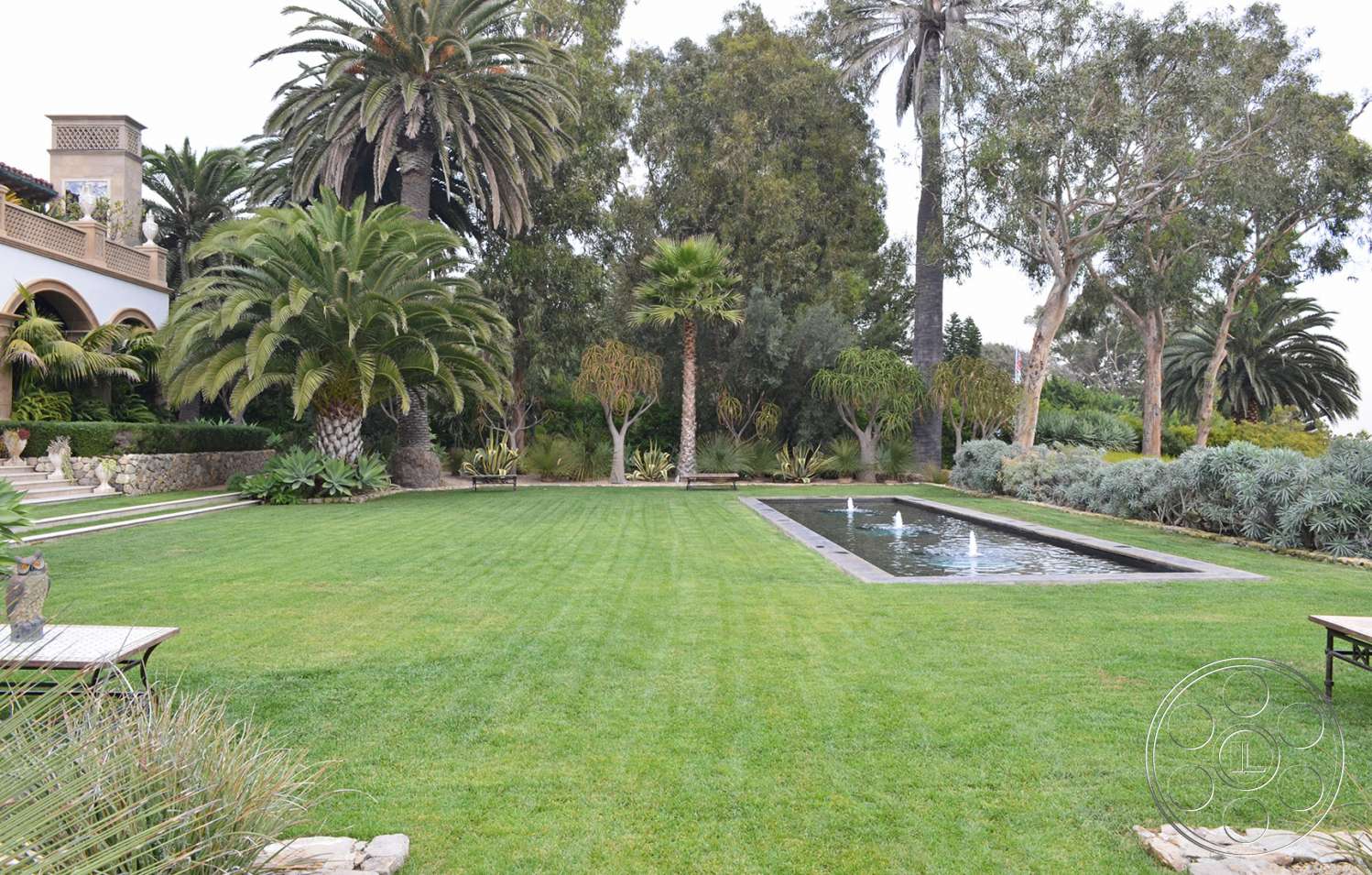 Mansion 16 - furniture, outdoors, bench, garden, grass, lawn