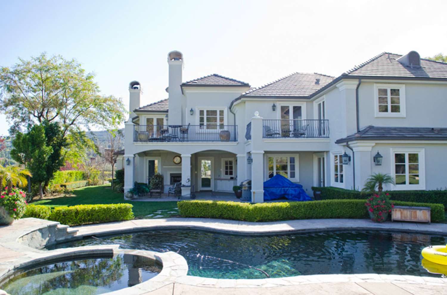 Mansion 40