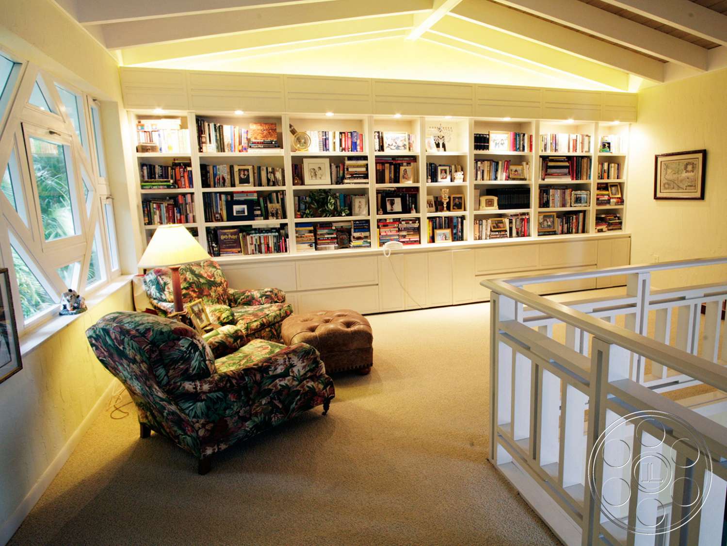 Miami 7 - indoors, furniture, room, living room, couch, library, book, bookcase