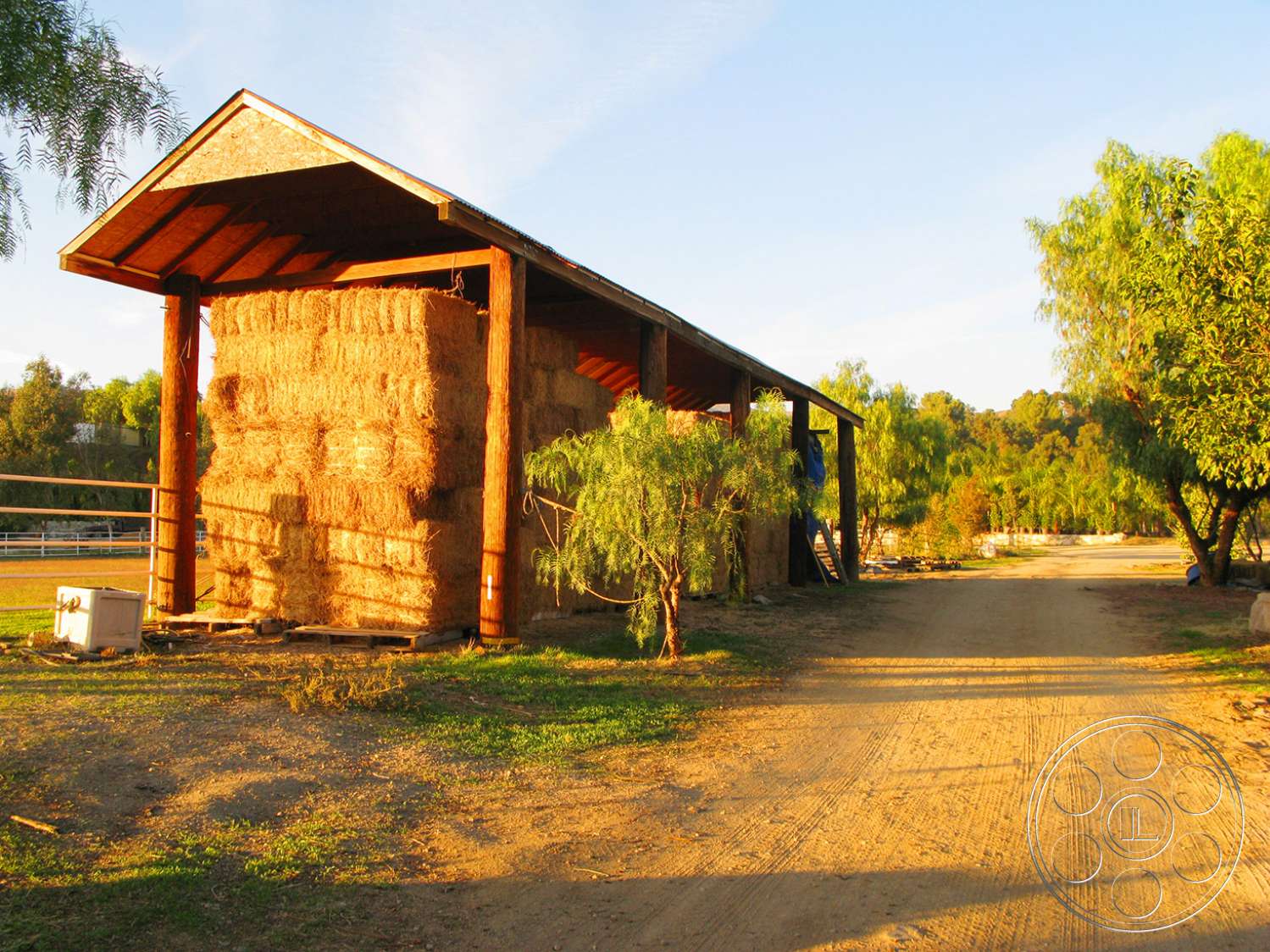 Ranch 6 - shelter, outdoors, rural, countryside, house, hut, shack
